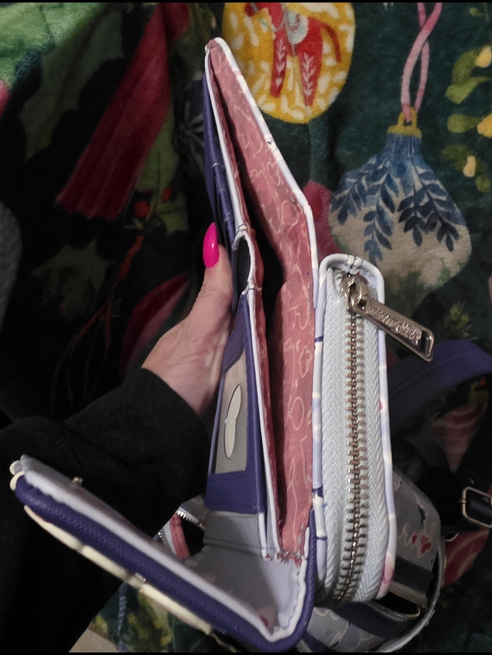 Loungefly Wallet - Picture 3 of 4